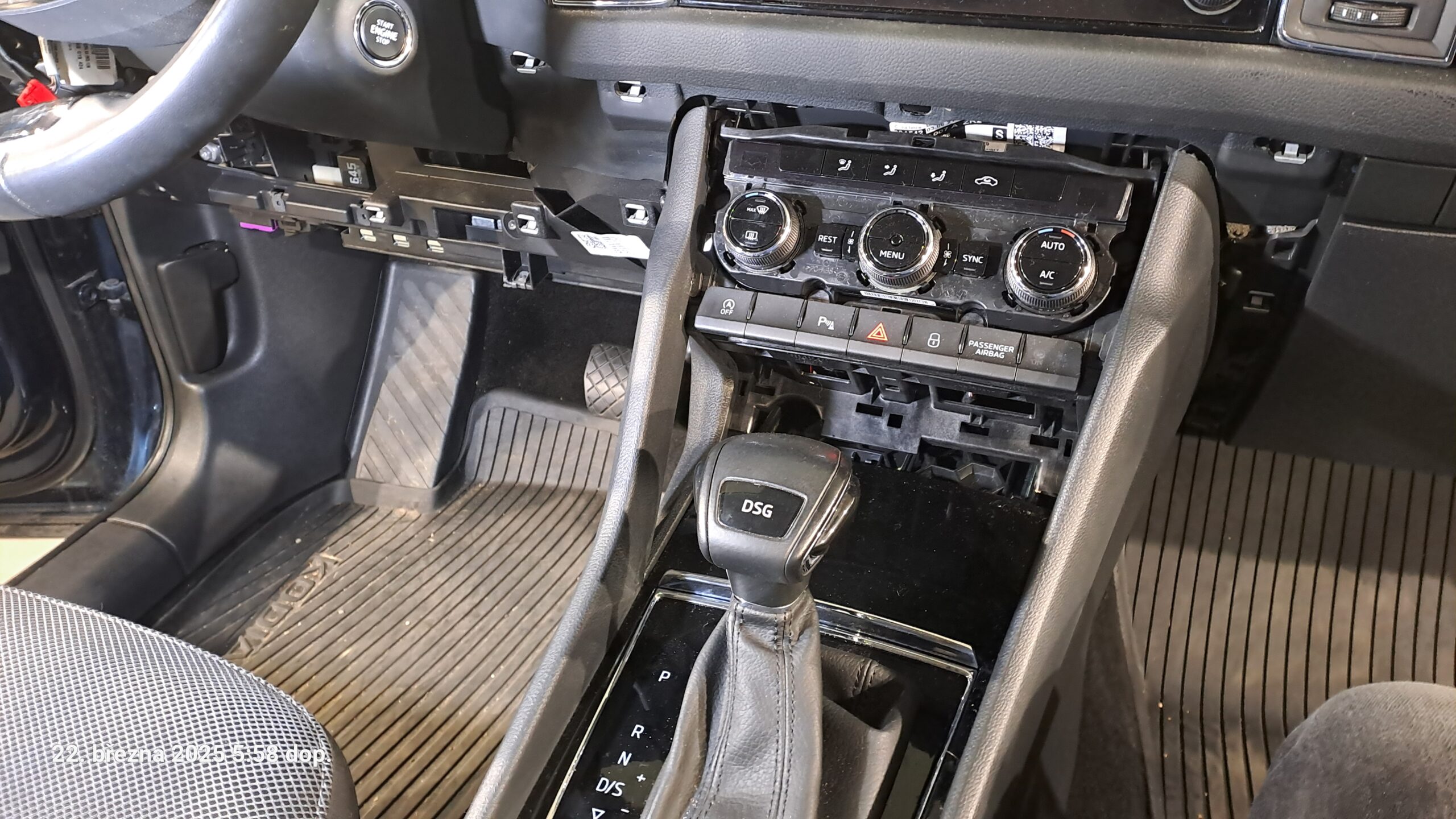 Vyhřívání sedadel Škoda Kodiaq, Karoq, SuperbIII
